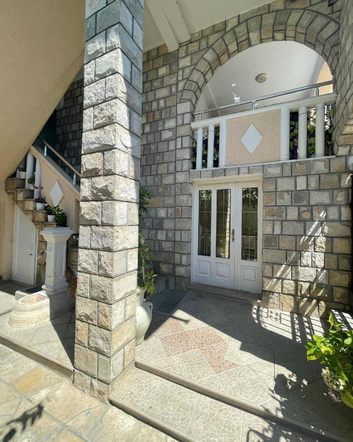 Apartments Moracanin Sutomore Exterior foto