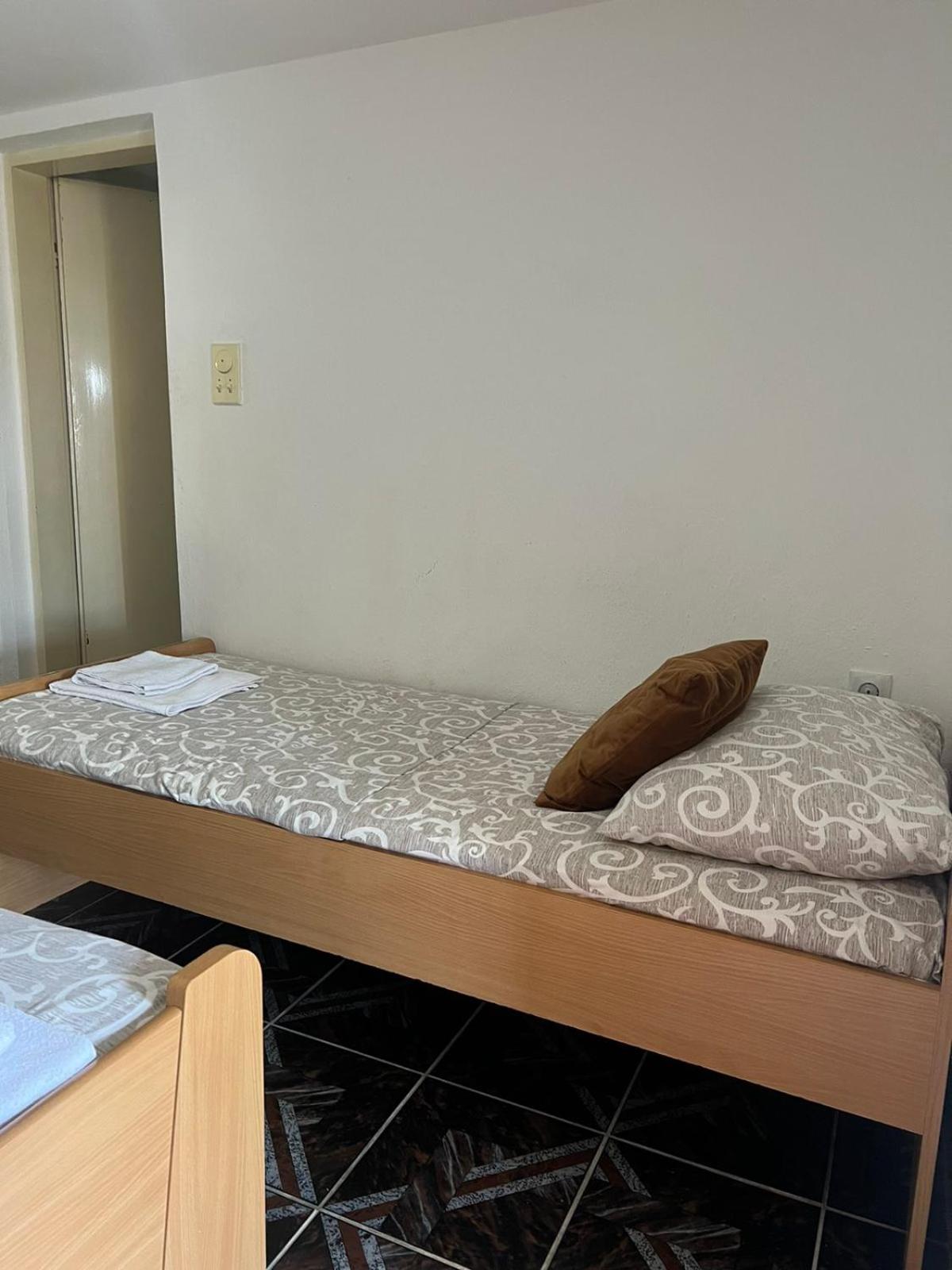 Apartments Moracanin Sutomore Exterior foto